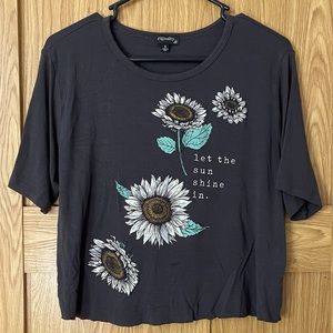 Soft tee (never worn)